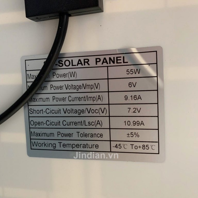 mat-sau-tam-pin-den-pha-led-nang-luong-mat-troi-300w-jd-8300l-768x768