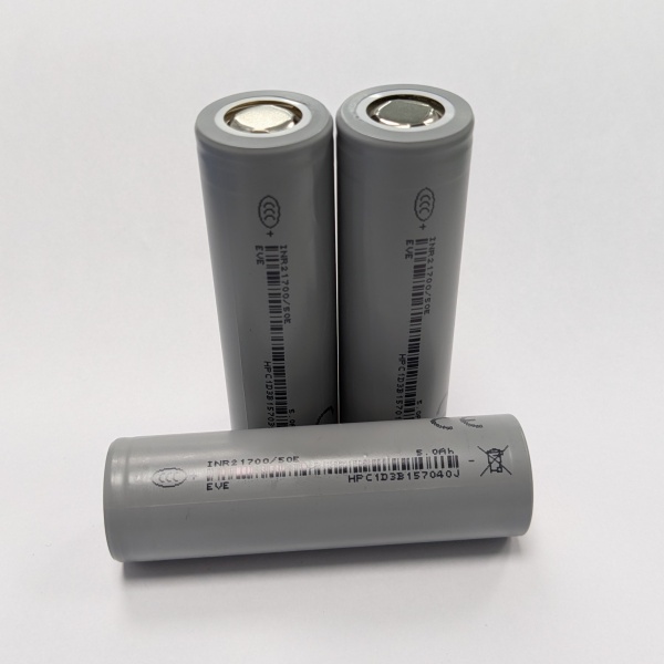 pin-lithium-eve-inr21700-50e-2-600x600