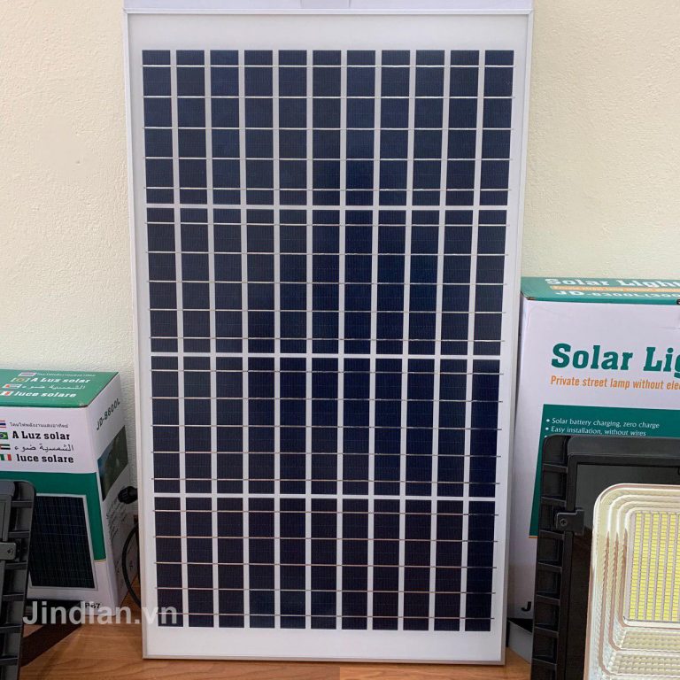 tam-pin-den-nang-luong-mat-troi-300w-jd-8300l-768x768